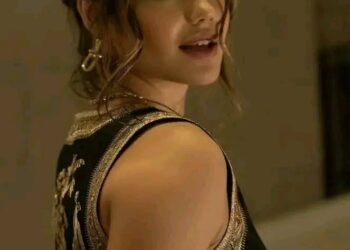 Photos of Emma Raducanu that Stirs Controversy Among Fans