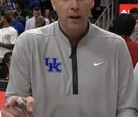 “Mark Pope’s Shocking Statement Leaves Wildcats Nation Speechless!”