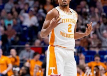 Chaz Lanier reveals why he turned down Tennessee and committed to Arkansas Basketball.