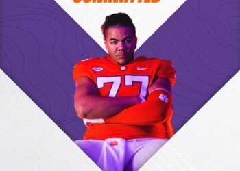 Jaylan Beckley  Shocks Football World: Decommits from Texas to Join Powerhouse Team at Clemson ”