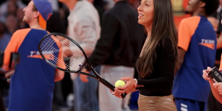 “Jessica Pegula Slammed for ‘Buying Her Way’ into Tennis Elite — Is It Fair?”