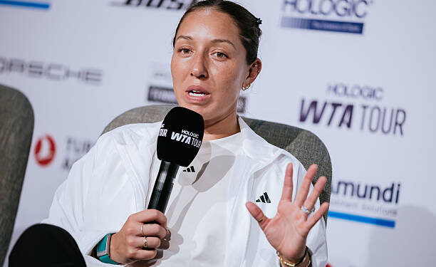 “Jessica Pegula’s Mental Game Under Fire –