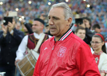 Изключително: Футболният ЦСКА обяви завръщането на бившия старши треньор Христо Стоичков………