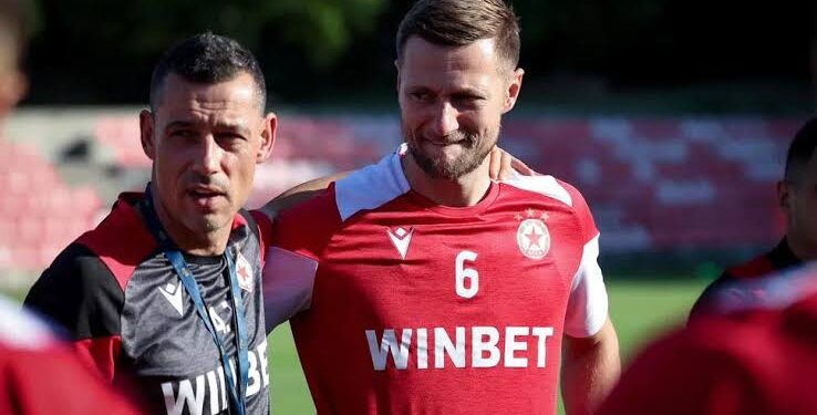 Трансферът на Лиъм Купър в ЦСКА изненадва след напускането на Лийдс Юнайтед през лятото…. Повече подробности