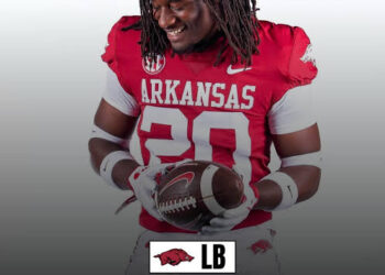 Breaking News: 4-star Standing 6’4″ and weighing 275 pounds Lionel Prudhomme  has chosen Arkansas Razorbacks over top-tier programs, including Florida, Georgia, Michigan, Notre Dame, and North Carolina creating fuss….
