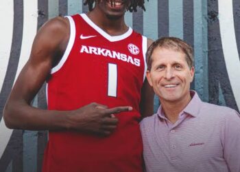 I’m  Baye Fall. Here’s why I signed to Arkansas Razorback  Football 2025 recruiting class