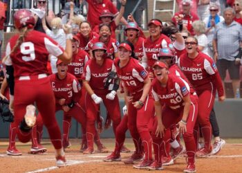 Breaking: By renaming the team to….👇👇, Oklahoma Softball shocks the fan base.
