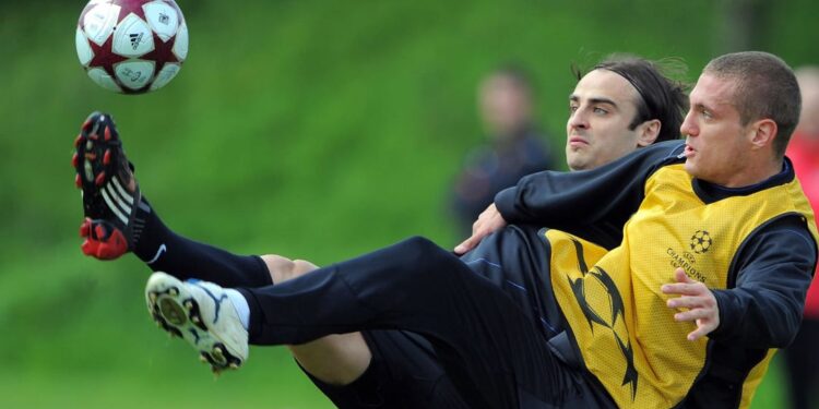 Истината стана ясна: Димитър Бербатов хвърли бомбена новина във футболния ЦСКА……