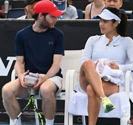 Emma Raducanu addresses Controversial Interaction with Her Coach 