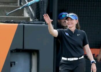 Kentucky softball closes out the season with a disappointing series at Texas |