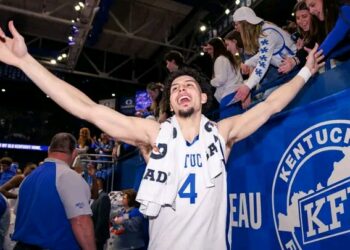 “Recruiting Drama: Kentucky Basketball Postpones Key Visit with Top Prospect Tyran Stokes”