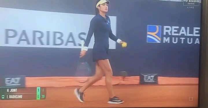 “Emma Raducanu Shocks Fans With Sudden Career Move –