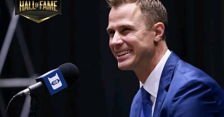 “Fans Demand Apology After Jon Scheyer’s Political Tweet Goes Viral”