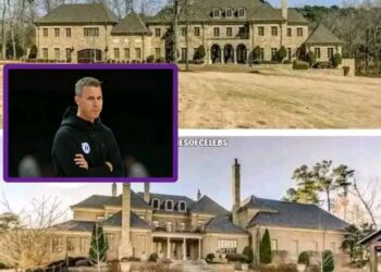 Breaking News: Duke Basketball Coach Jon Scheyer Invests $30.6 Million to Convert Home into Shelter for Homeless Youth….