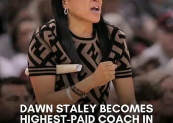 “$25 Million Bombshell: Dawn Staley’s Mega Contract Shakes Up College Basketball”