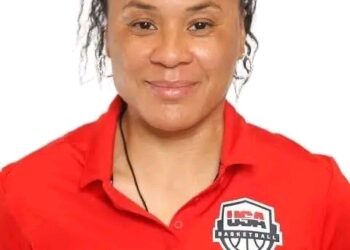 “ESPN SHOCKER: Dawn Staley Crowned COLLEGE WOMEN’S BASKETBALL GOAT — UConn’s Taurasi and Cheryl Miller LEFT in the Dust!”