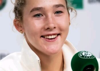 “Mirra Andreeva Breaks Silence After Shocking On-Court Meltdown – Fans Divided!”