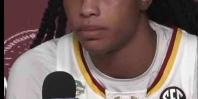 You Chose LSU Over Us?” – SC’s Joyce Edwards Fires Shots at Ex-Teammate MiLaysia Fulwiley After Shocking Tigers Switch! — THIS WAS NEVER ABOUT BASKETBALL