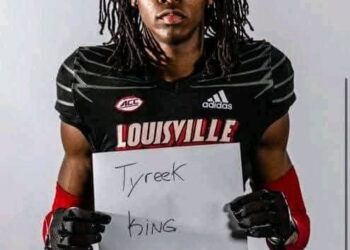 Done deal’:250 pounds,7 foot 5 Star WR commit to Auburn tigers football over Alabama, Tennessee vols and Arizona i will die in Auburn tigers football today..