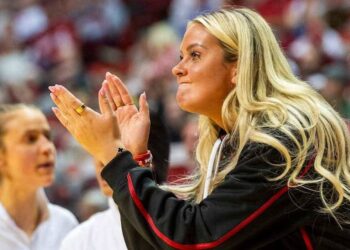 Indiana women’s basketball guard Sydney Parrish returns to lineup from injury…..