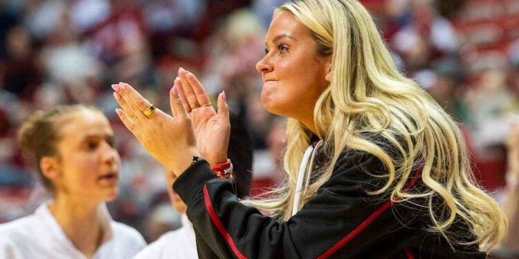Indiana women’s basketball guard Sydney Parrish returns to lineup from injury…..