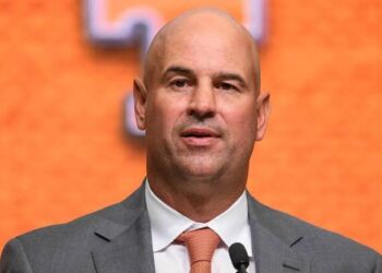 Former University of Tennessee head football coach Jeremy Pruitt has filed a $400m lawsuit against the NCAA, alleging a conspiracy with the university to make him a….Full details
