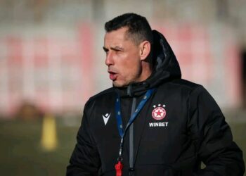 Криза във футбола на ЦСКА София: Бъдещето на Александър Томаш е под въпрос след шокиращи твърдения за…