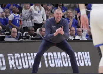 “Wildcats Snubbed? Not a Single Former Star Makes 2025 NBA All-Rookie Teams!”