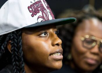 “Joyce Edwards’ Surprising Disclosure Rocks the Internet!”