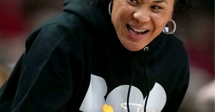 “Dawn Staley’s Shocking New Role on CBS Sports’ WNBA Show — Fans Divided Ahead of Fever-Sky Clash!”