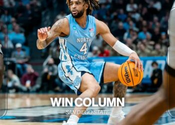 “Davis Shocks UNC Basketball – Bold Claim About North Carolina’s Future Has Fans Reeling: ‘If We Win, Everyone Wins’… But What He Said Next Left the Room Speechless!”