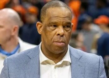 “Will Wade Calls Out Hubert Davis ‘This Is Why UNC’s in Trouble!”