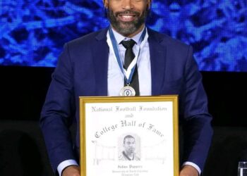 Congrats to Julius Peppers on being officially inducted into the NFFNetwork College Football Hall of Fame .. READ FULL DETAILS HERE👉