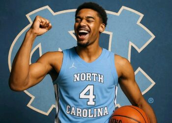 SHOCKING:The UNC basketball team wins an in-conference transfer.