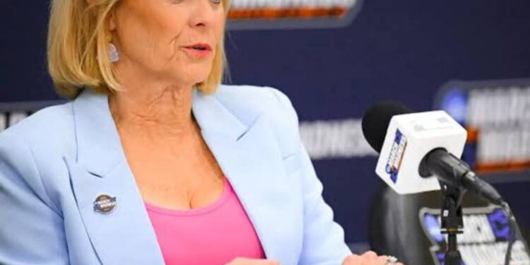 EXCLUSIVE: Kim Mulkey Announces Wedding Date & Venue in Emotional LSU Team Meeting—Details Inside!… See More: