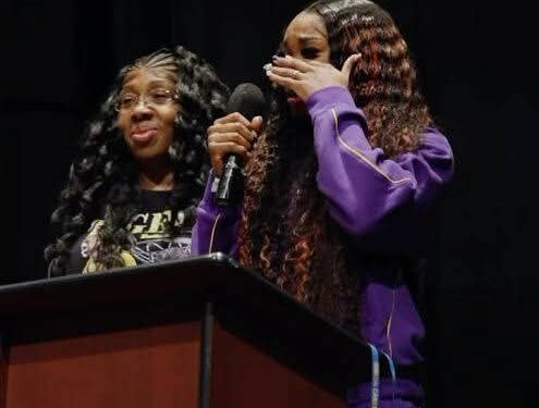 BATON ROUGE, LA — LSU Tigers women’s basketball player Aneesah Morrow was overcome with emotion Thursday night, breaking down in tears after earning the coveted Pericous Maxwell Award for Excellence and……