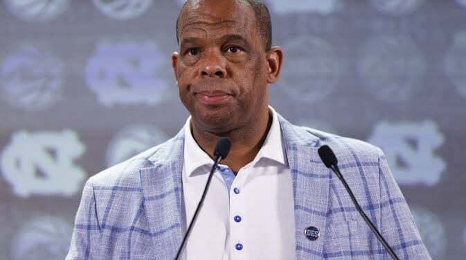 Hubert Davis Puts UNC on Blast at the MVP Awards…. “Now Is Not the Time to Stay…