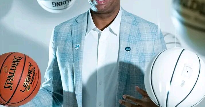 “North Carolina Legend Caught Admitting Love for Rival Team — Fans Furious!”