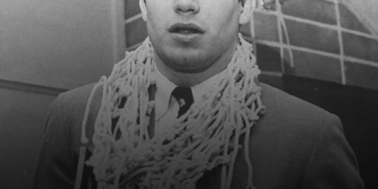 Legendary UNC Former  Coach Larry Miller Dies at 91: A Titan of College Basketball Passes On read more details