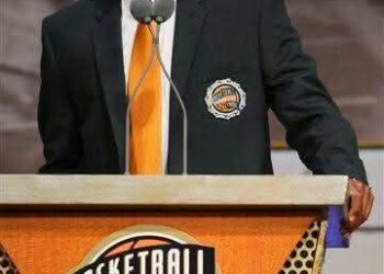 ESPN Report: Michael Jordan Makes History Again: Officially Inducted Into North Carolina Basketball Hall of Fame – Relive His Legendary Journey!