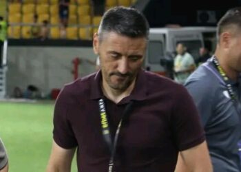 Керкез Се Изложи! Треньорът на ЦСКА Гори от Срам След Равенството – Къде Останаха Гръмките Обещания?!