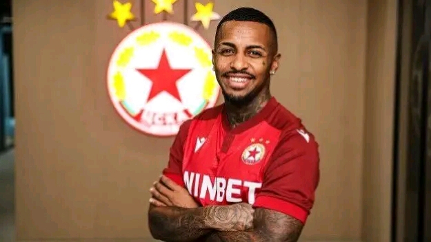 😱 Шок!! Новият ас на ЦСКА пристигна в Европа САМО с 50 евро в джоба си – вижте как стана звезда! 🌍💸