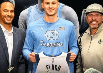 Top College Basketball Prospect in the Nation Commits to North Carolina Tar Heels!