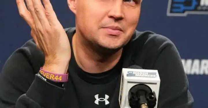 Shocking Shake-Up: North Carolina Tar Heels Dismiss Hubert Davis, Bring in Will Wade as New Head Coach!