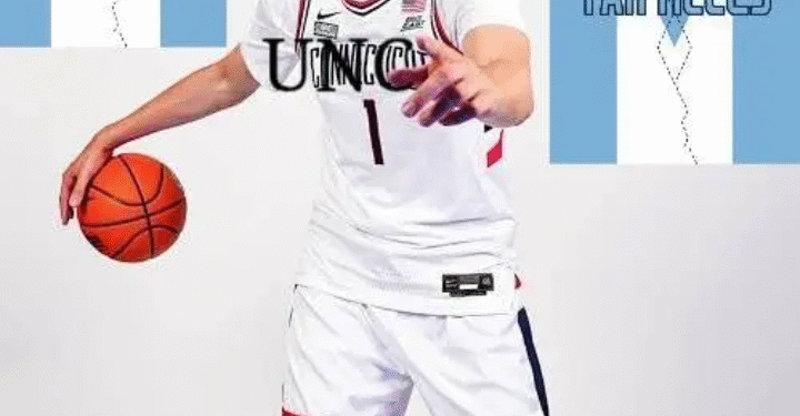 “College Hoops Chaos: Nation’s No.1 Recruit Stuns NBA Pipeline Schools by Ditching Duke for UNC in Shocking Commitment Flip!”