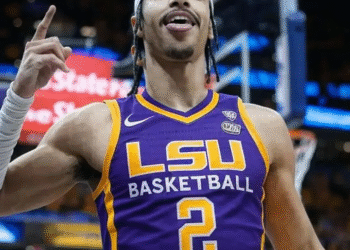 “Top U.S. Basketball Star Stuns Everyone With LSU Commitment – His Jaw-Dropping Reason Has Fans Speechless!”