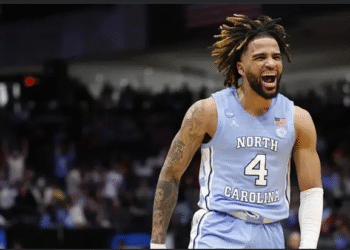 “RJ Davis Outduels Caleb Love as Team One Defeats Team Four in G League Elite Camp Clash”