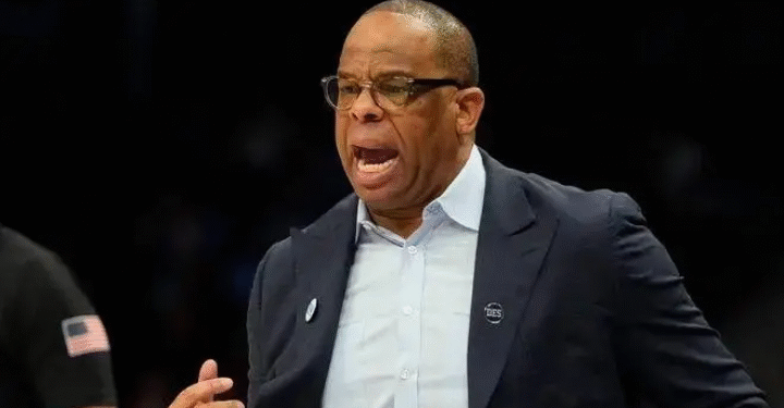 Shocking Exit: Tar Heels Fans Stunned as Head Coach Hubert Davis Resigns from UNC After Receiving NBA Offer, Says ‘My Coaching Deserves More Than the College Level’