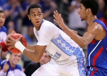 “Ex-UNC Star Drops Bombshell: Shocking Confession About Nearly Choosing a Rival Program Has Fans Stunned!”