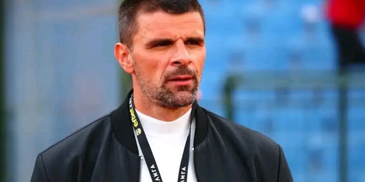 **ВАЛЕНТИН ИЛИЕВ ПОЕМА КОМИЛОТО НА БОТЕВ ПЛОВДИВ И ОБЯВЯВА ВОЙНА НА ЦСКА: „ПОБЕДАТА Е ЕДИНСТВЕНАТА НИ ОПЦИЯ!“**